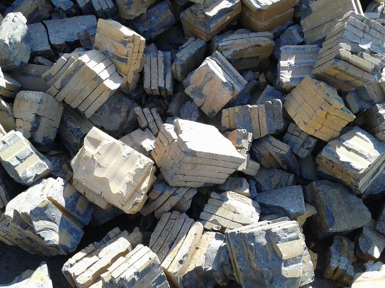 Sintered mullite