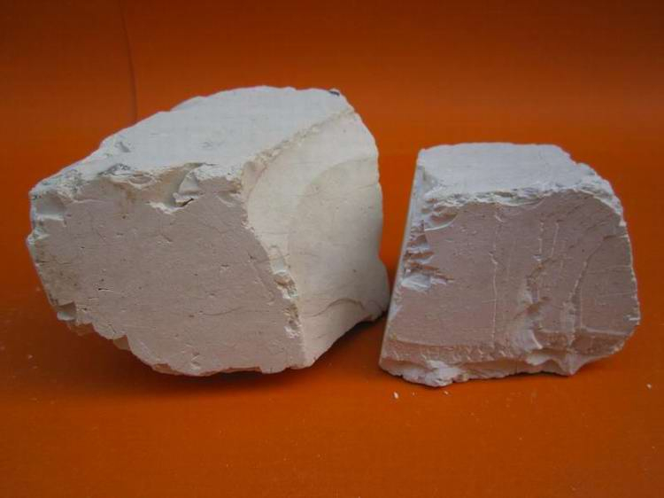Is widely used in metallurgy Refractory materials 