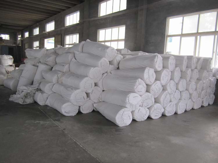 Refractory ceramic fibre paper