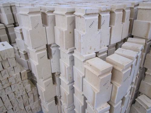Silica brick