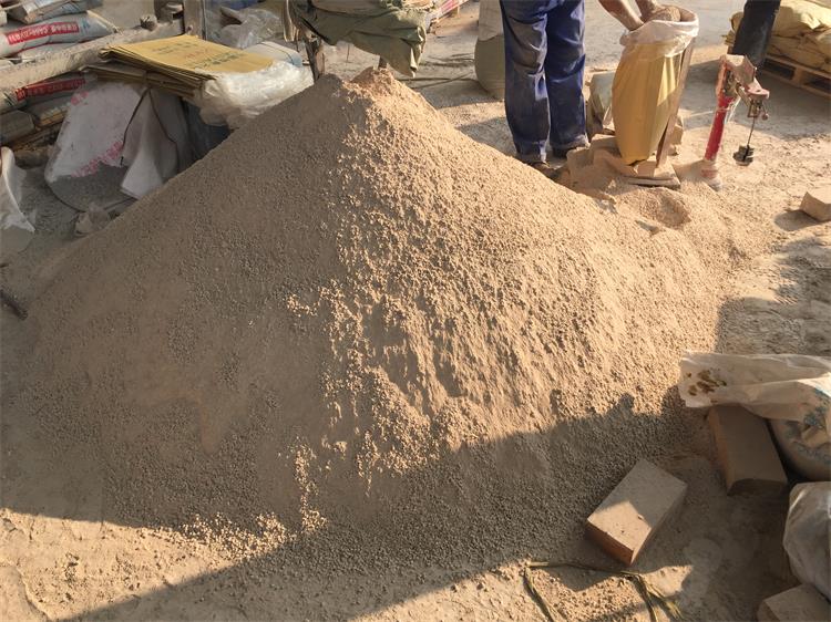 Thermotechnical equipment adiabatic materials Insulating refractory castable 