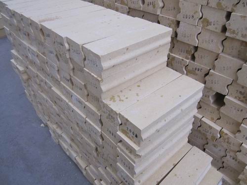 Silica brick