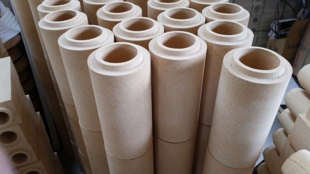  They are mainly used in mould cast steel ingot of casting steel industry Sleeve brick